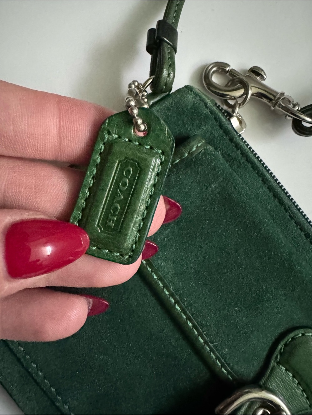 Vintage COACH soho emerald green suede purse wristlet - Picture 5 of 15